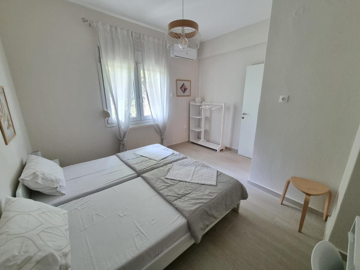 Our Home-Fully Renovated Apartments And Studios By The Sea Никити Экстерьер фото