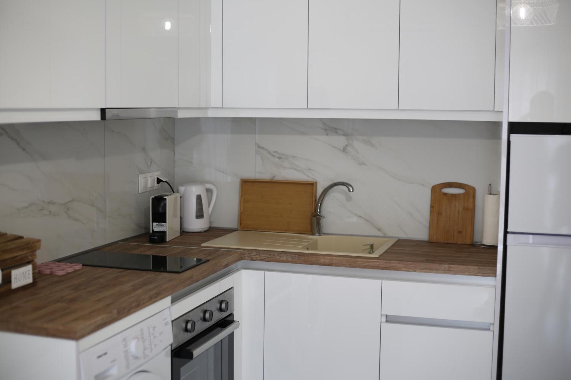 Our Home-Fully Renovated Apartments And Studios By The Sea Никити Экстерьер фото